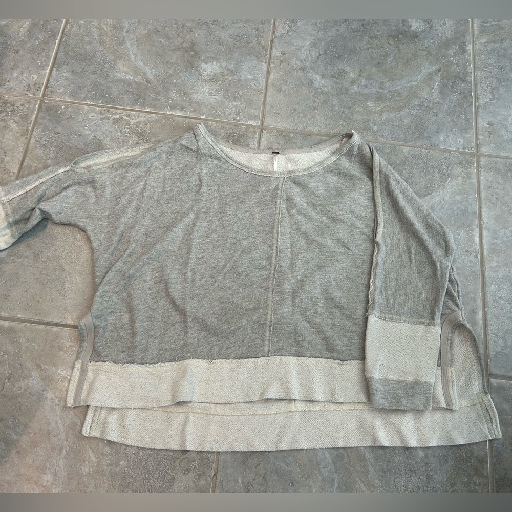 Oversized large FREE PEOPLE sweatshirt